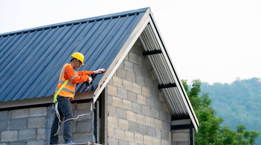Professional New roof installation in Wailuku, HI